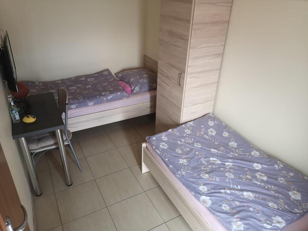 Pokoje Freedoor Ługniany Extérieur photo