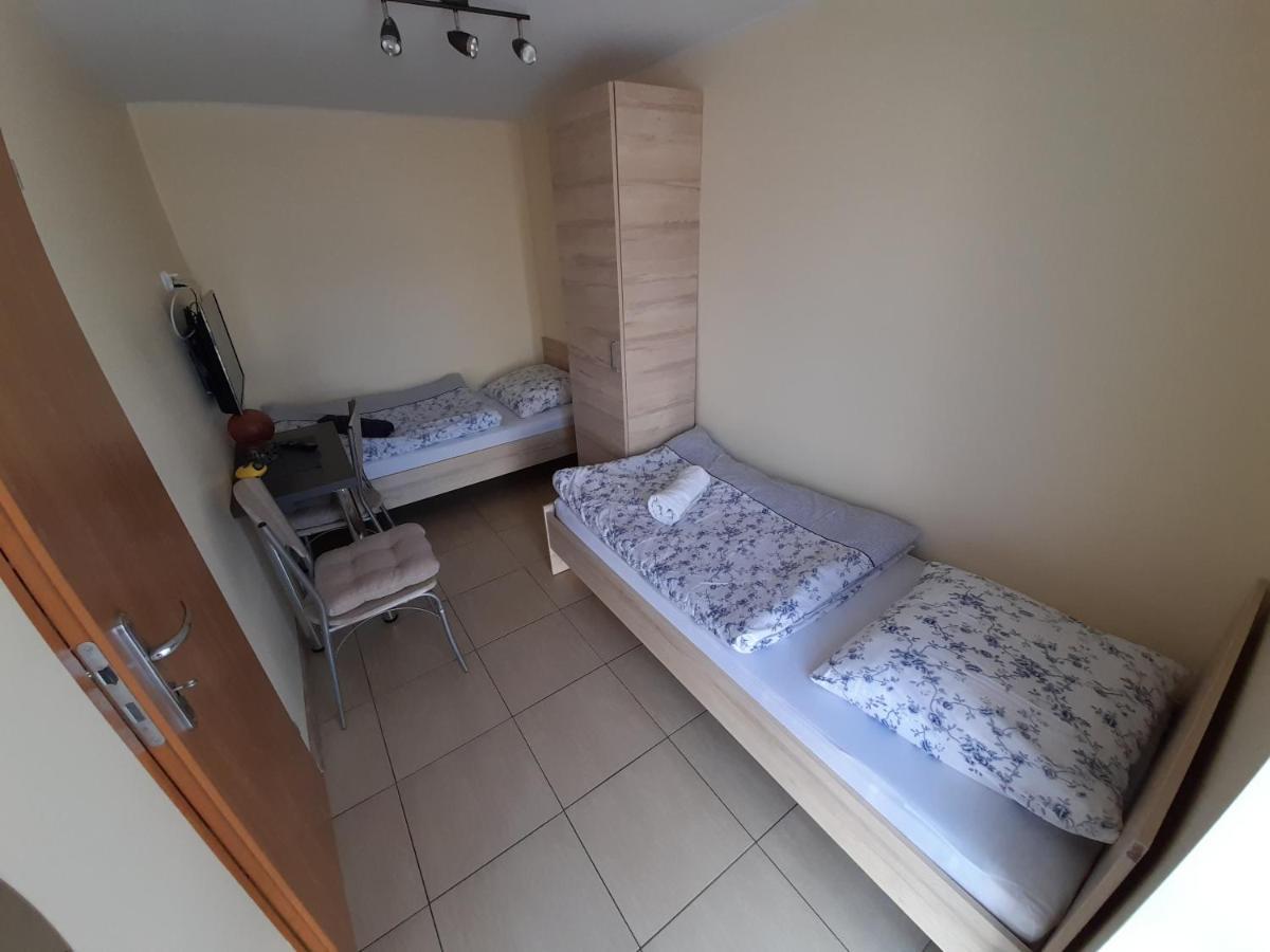 Pokoje Freedoor Ługniany Extérieur photo