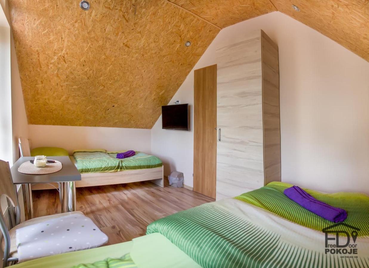 Pokoje Freedoor Ługniany Extérieur photo